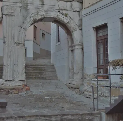 Casa Vacanza Tigor Apartment